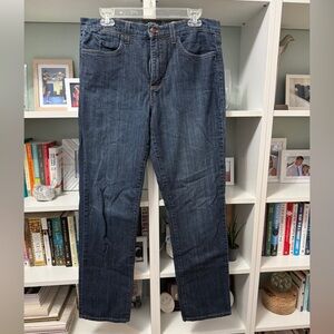 SALE: 3/$25 - NYDJ Lift Tuck Technology Jeans, size 12